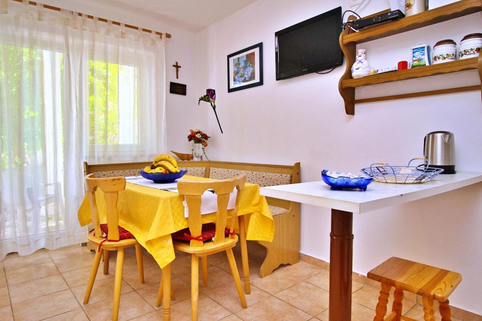 Apartments Zlatica Šilo Eksteriør bilde